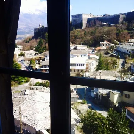 Celo Penzion Gjirokastër