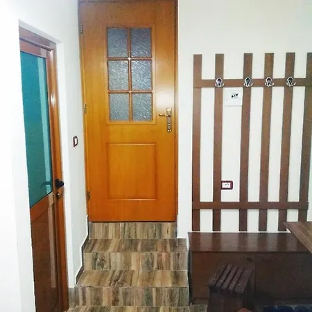 Celo Penzion Gjirokastër